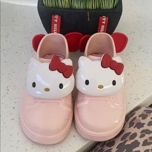 Hello Kitty 🐱 Mini Melissa’s ❤️ 💕